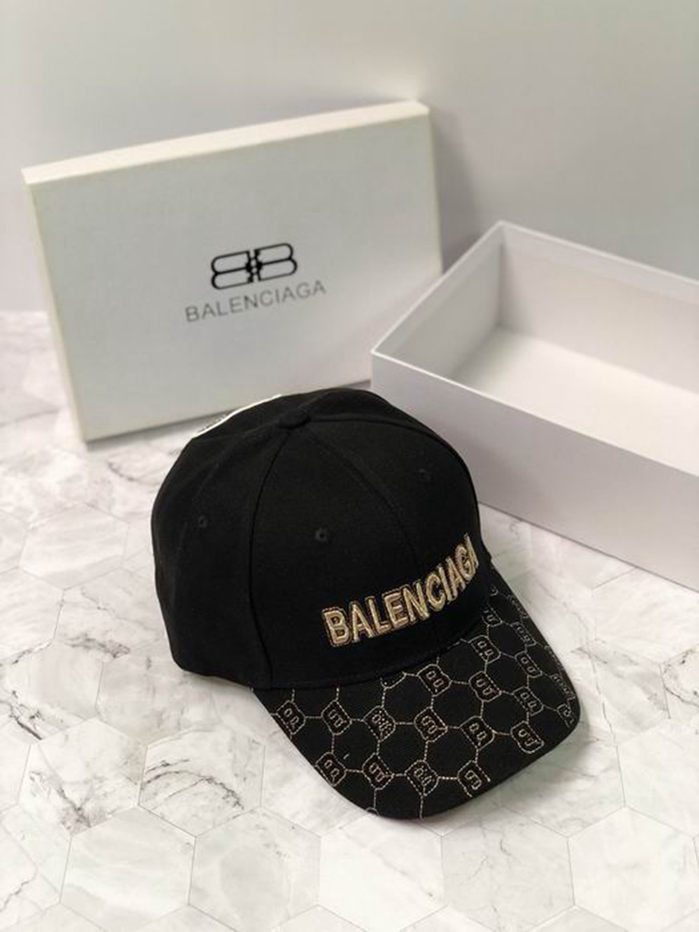 Ba1en*iaga Hat